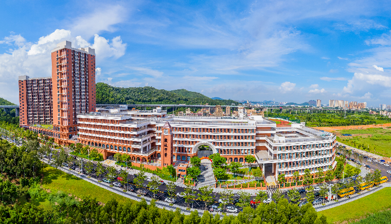20230827镇远中学新生入学DJI_0945 全景-.jpg