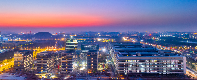 OPPO智能制作中心厂房夜景.jpg