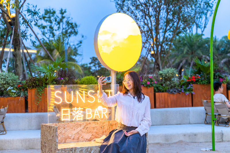 2024年5月11日，日落Bar吴碧彤HSA_1973.jpg