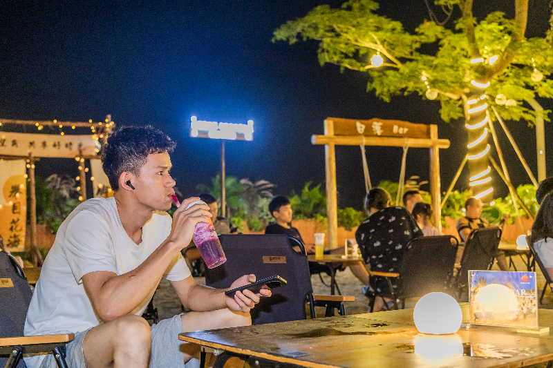 2024年6月19日晚，日落Bar夜色灯光欧洲杯HSA_0860.jpg