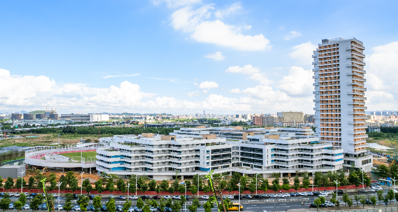 学校整体外观.jpg