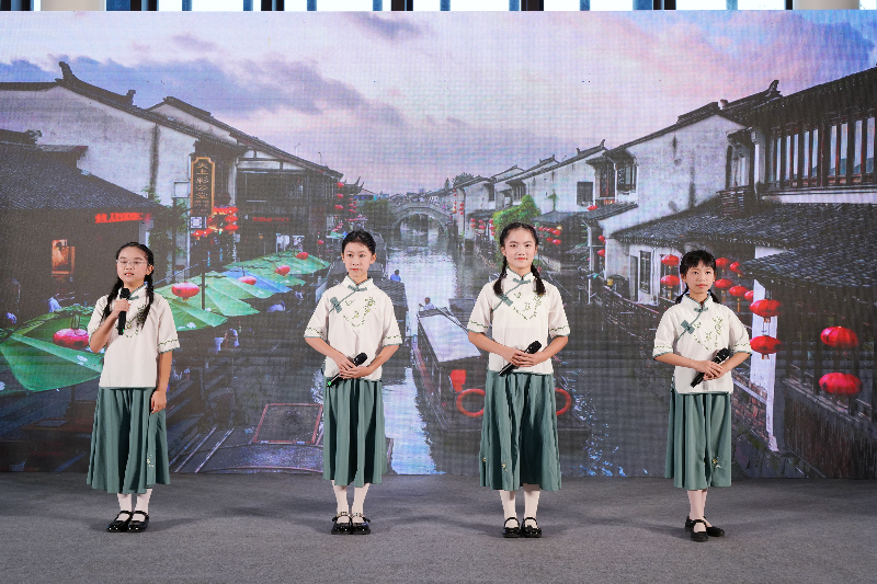2024年6月9日，威远书卷驿站内，聆听历史的声音--纪念虎门销烟185周年诗歌朗诵会DSC04690.JPG