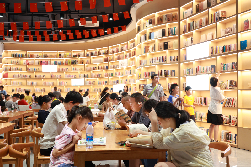 2024年8月11日，威远书卷驿站前广场，潮流东莞生态露营节虎门 滨海湾专场HSA_7660.JPG