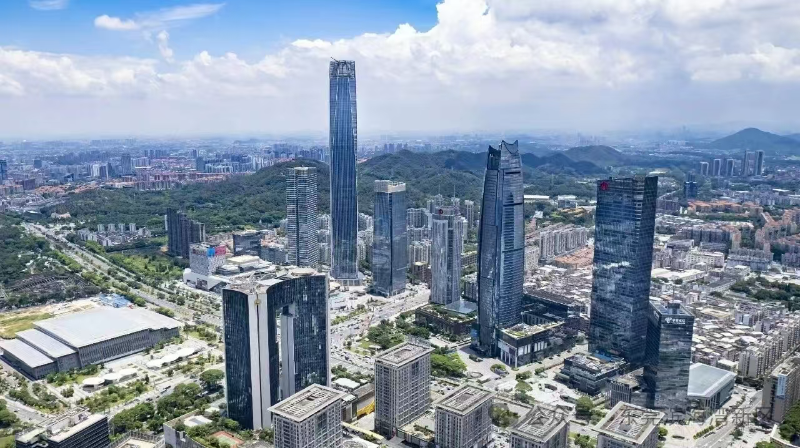 东莞，这座素有“世界工厂”之称的工业城市，汇聚了超过22万家工业企业，其中规上工业企业数量超过1.4万家，稳居全国首位。.jpg