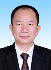 07何文辉——党工委委员、纪工委书记、监察专员办公室主任、三级调研员.jpg