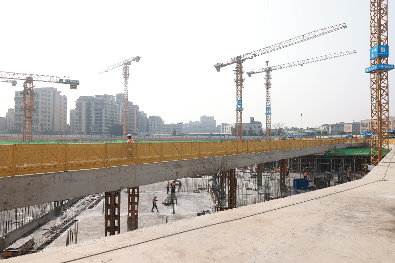 民生工程-路东安置房-2026年-2026.01.19”零距离看新家&middot;安心盼安居“路东村民代表参加安置房工程第一次开放日活动，黄生摄2K9A9837.JPG