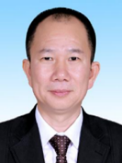 何文辉.png